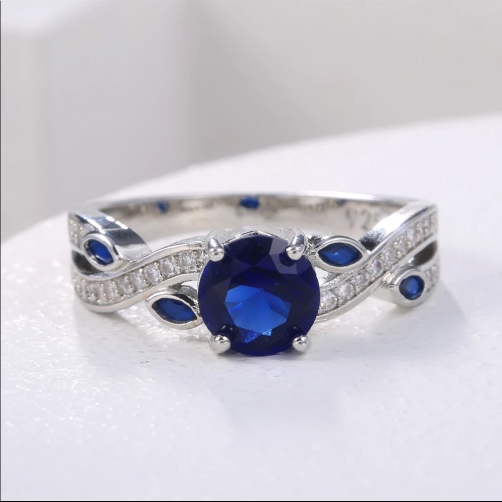 New Women’s 925 Silver Sapphire Girls Ring - Picture 6 of 6